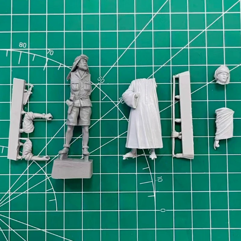 Kit modello di figura in resina pressofusa in scala 1/35 Ufficiale SAS e uomo locale 2 figure smontate e non verniciate