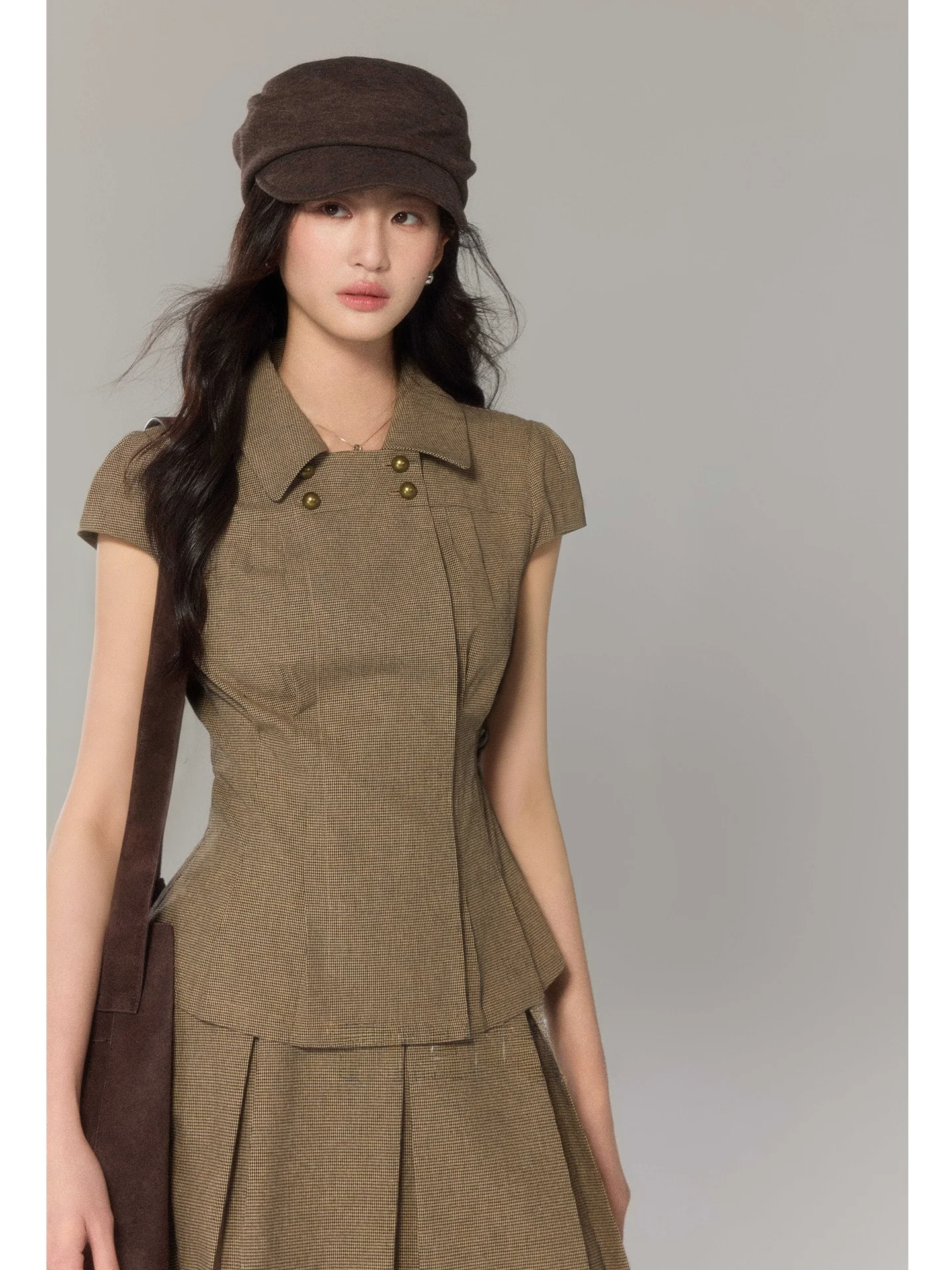 

Retro Peter Pan Collar Plaid Short Sleeve Shirt Women Commute Top Half Skirt Set Comfortable Breathable Cotton Blend Ensemble