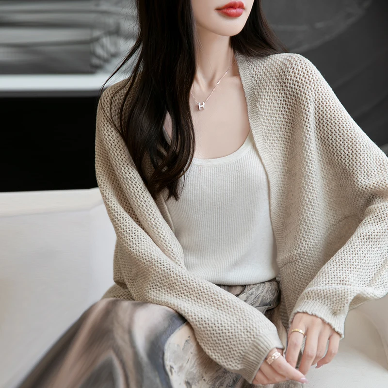 

Spring Women 100% Wool Shawl Fashion Hollow Out Cardigan Wraps Female Casual Knitted Accessories Cape Lady Soft Solid Shawl