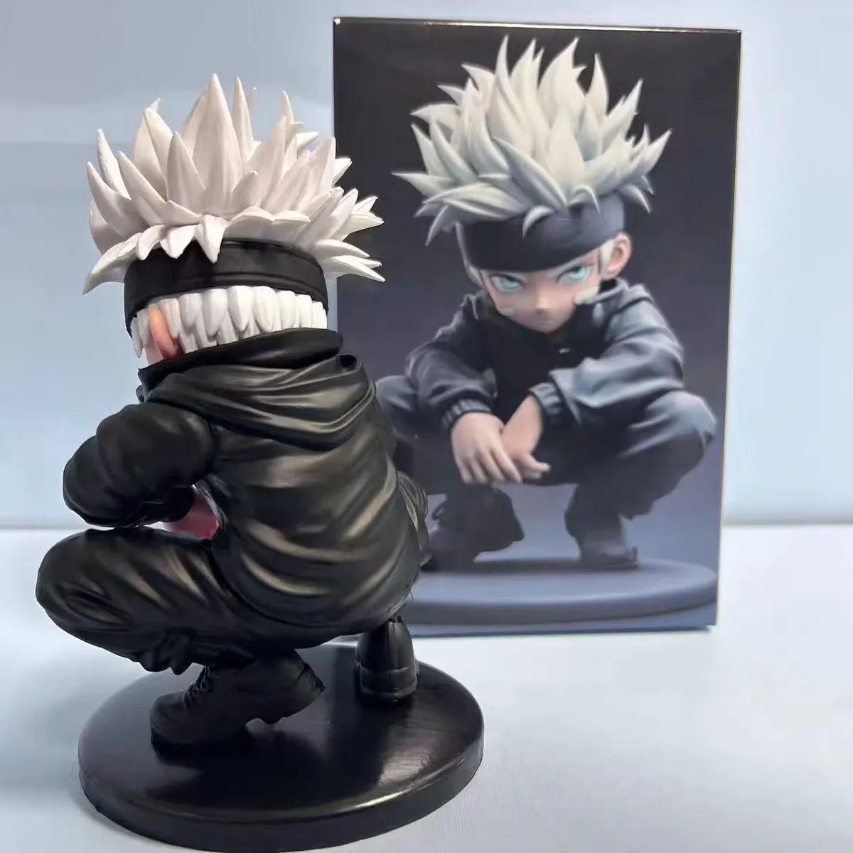 Jujutsu Kaisen, Q-version squat figure, Satoru Gojo trendy toy model, car case ornament, Boys' Day gift