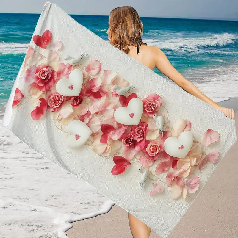 قطعة واحدة من من منشفة الشاطئ بنمط قلب، قماش بوليستر، قابلة للغسل في الغسالة، رائعة للشاطئ والسفر، ديكور الحمام