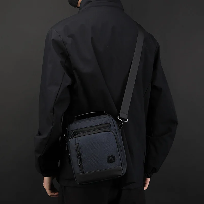 Fashion Men's Sling Casual Business Shoulder Bag Waterproof Crossbody Bag Large Capacity Top Handle Messager Shoulder Handbag