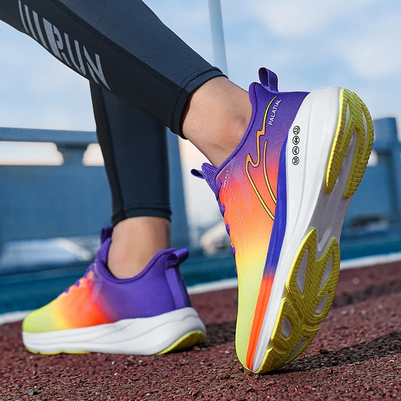 Green and Colorful Men's and Women's Marathon Running Shoes, Lightweight and Fashionable Outdoor Running Shoes for Teenagers