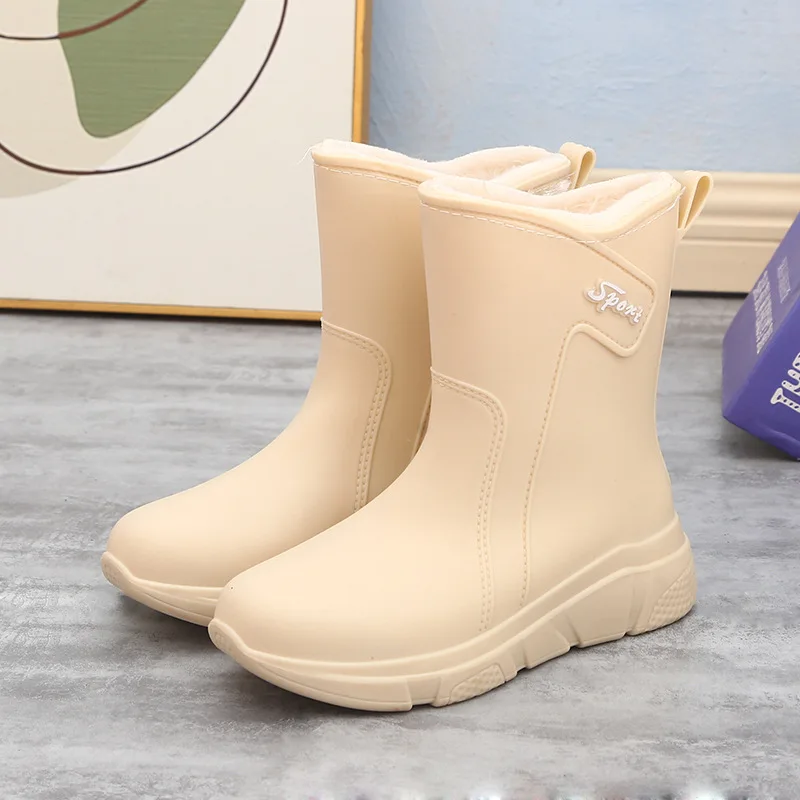 New Women Fashion Mid-calf PVC Rain Boots Waterproof Woman Slip-on Rainboots Outdoor Non-slip Water Shoes Wellies Boots