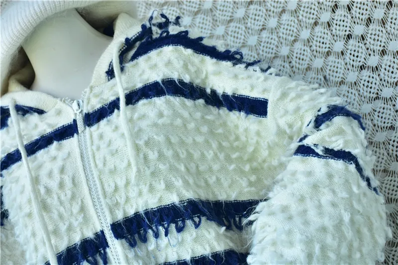 1.3KG Women Oversized Mohair Blend Hooded Zip-Up Cardigan Blue White Striped Fluffy Knit Coat Fuzzy Knit Hoodie Sweater Jacket view 3