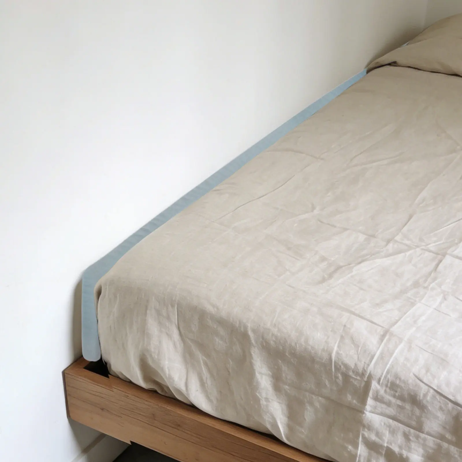 

Gap Queen Size Foam Wedge Pillow For Headboard Mattress Crack Filler Bed Wedge Gap Filler Bed Wall Spacer