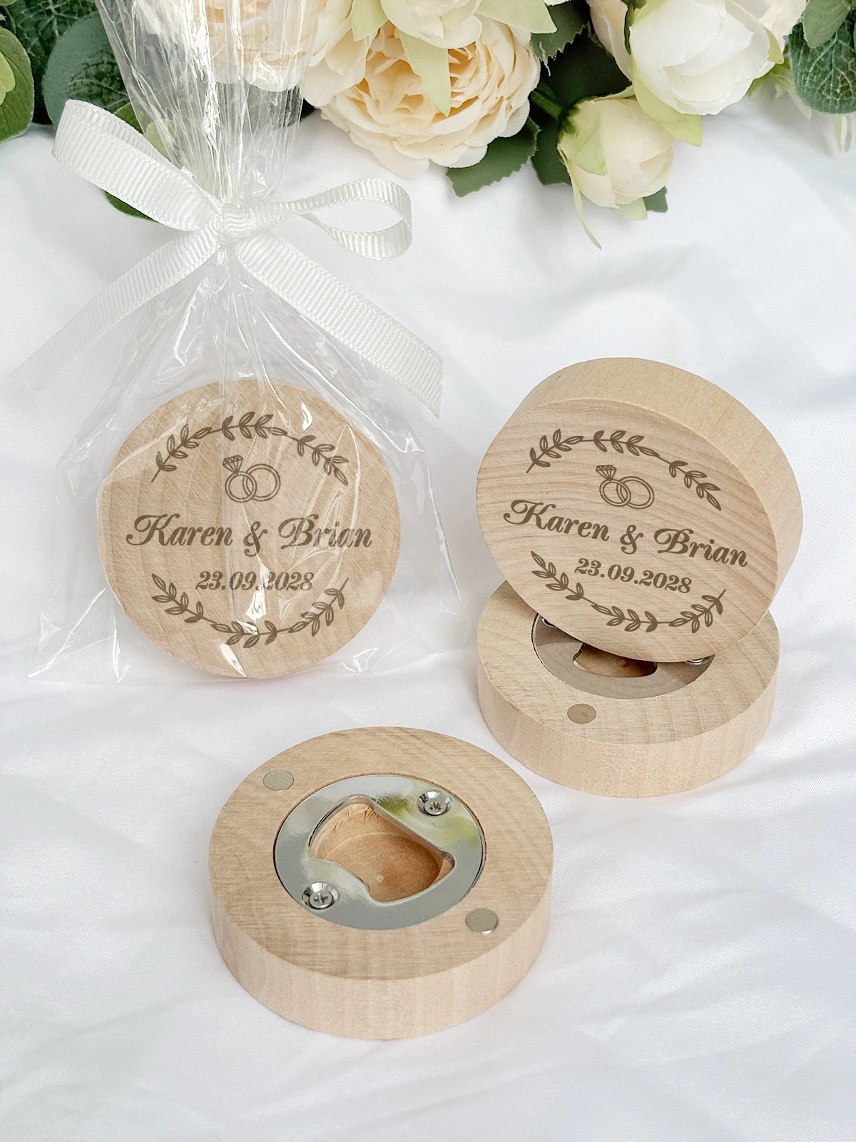 Personalized Wedding Favor Bottle Opener Fridge Magnet Wooden Magnetic Bottle Opener Party Favor Wedding Gift Souvenir for Guest