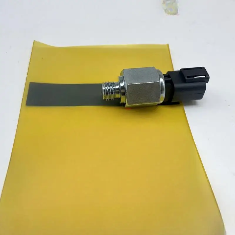 Oil Pressure Sensor Switch For Perkins for MASSEY for CATERPILLAR for JCB 1000 1100 1104D-44 701/80327 237-4894 2848A071