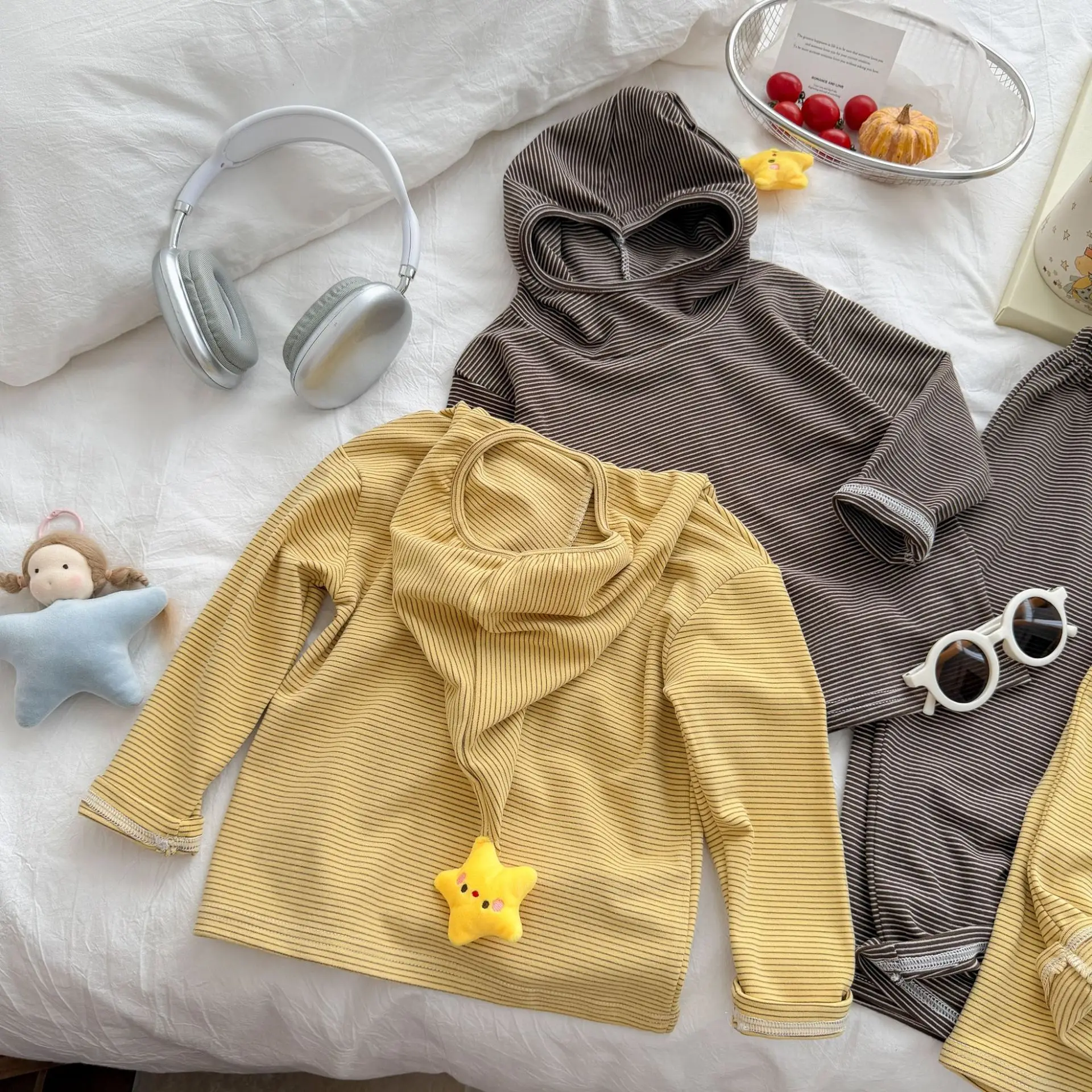 Kinder Jungen Mädchen Gestreifte Kleidungssets 2026 Neue Herbst Niedliche 3D-Stern-Dekoration Kapuzen-Langarm-Oberteil+Hose 2-teiliges Freizeit-Outfit für Kinder – Detail 9