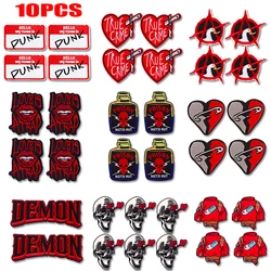 Parche bordado termoadhesivo calavera y corazón rojo para ropa