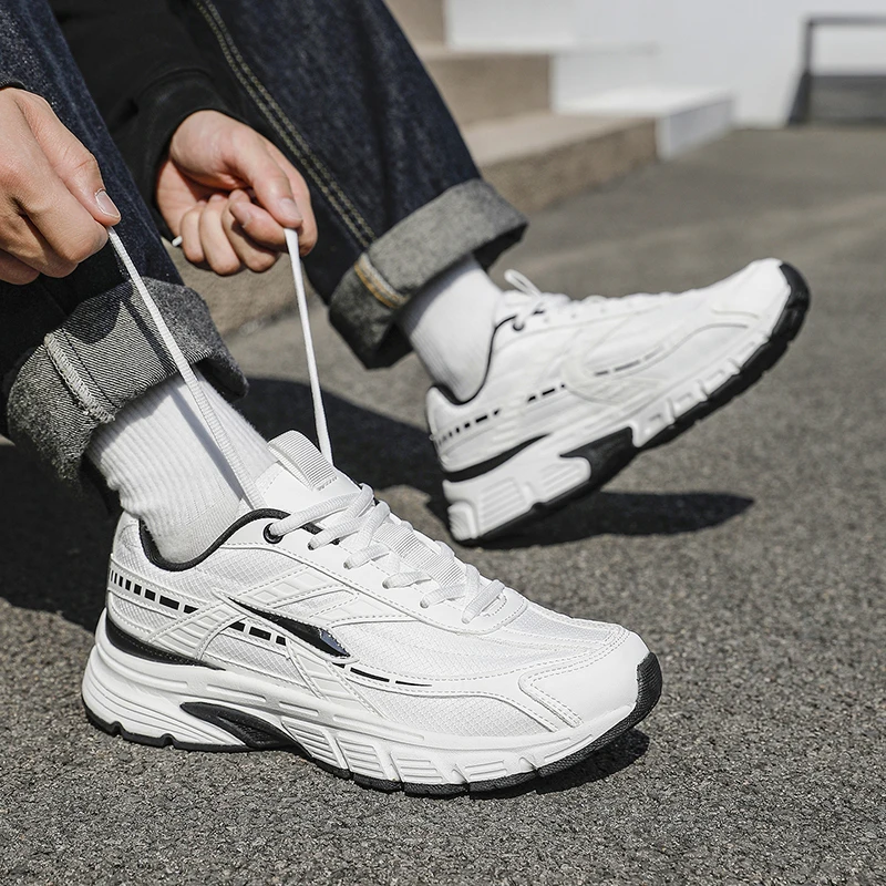 Men Women casual sneakers breathable soft sole non-slip comfort outdoor racing running shoes fashion couple speed sports shoes