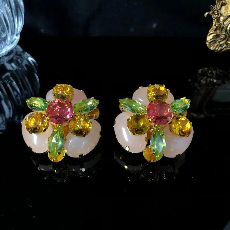 

Винтажный коготь, розовый кварц, драгоценный камень, элегантный цветок, зажим для ушей, гальваническое золотое женское украшение