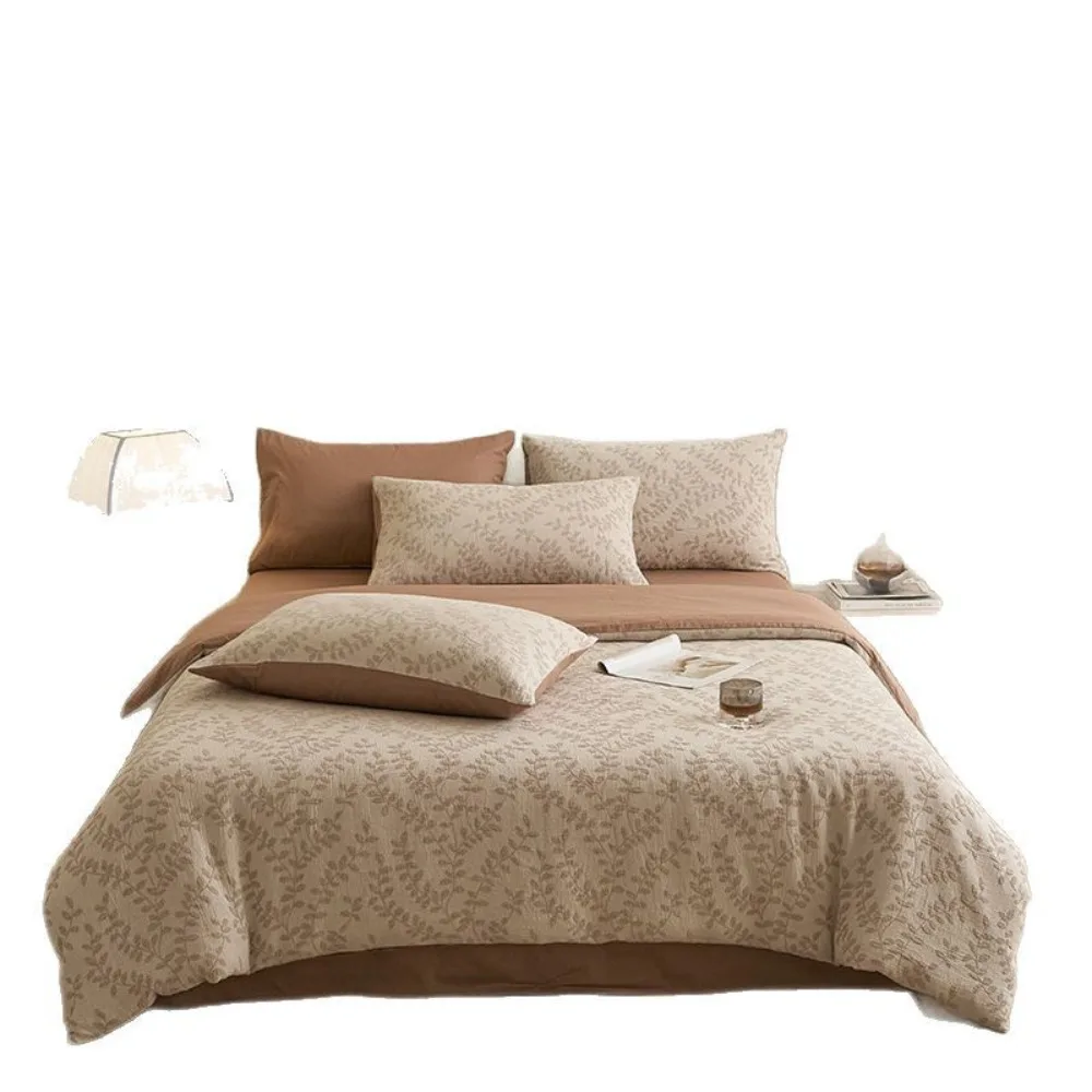 100% Cotton Four Piece Bedding Set Three Layer Yarn Dyed Jacquard Full Cotton Bed Sheet Pillowcase Set For Home Bedroom