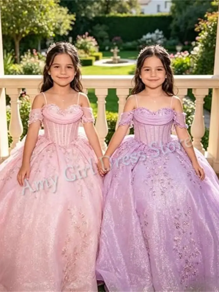 Elegantes himmelblaues Blumenmädchenkleid für die Hochzeit, glitzernder Tüll, bodenlang, Quinceanera-Kleid für die Erstkommunion, maßgeschneidert