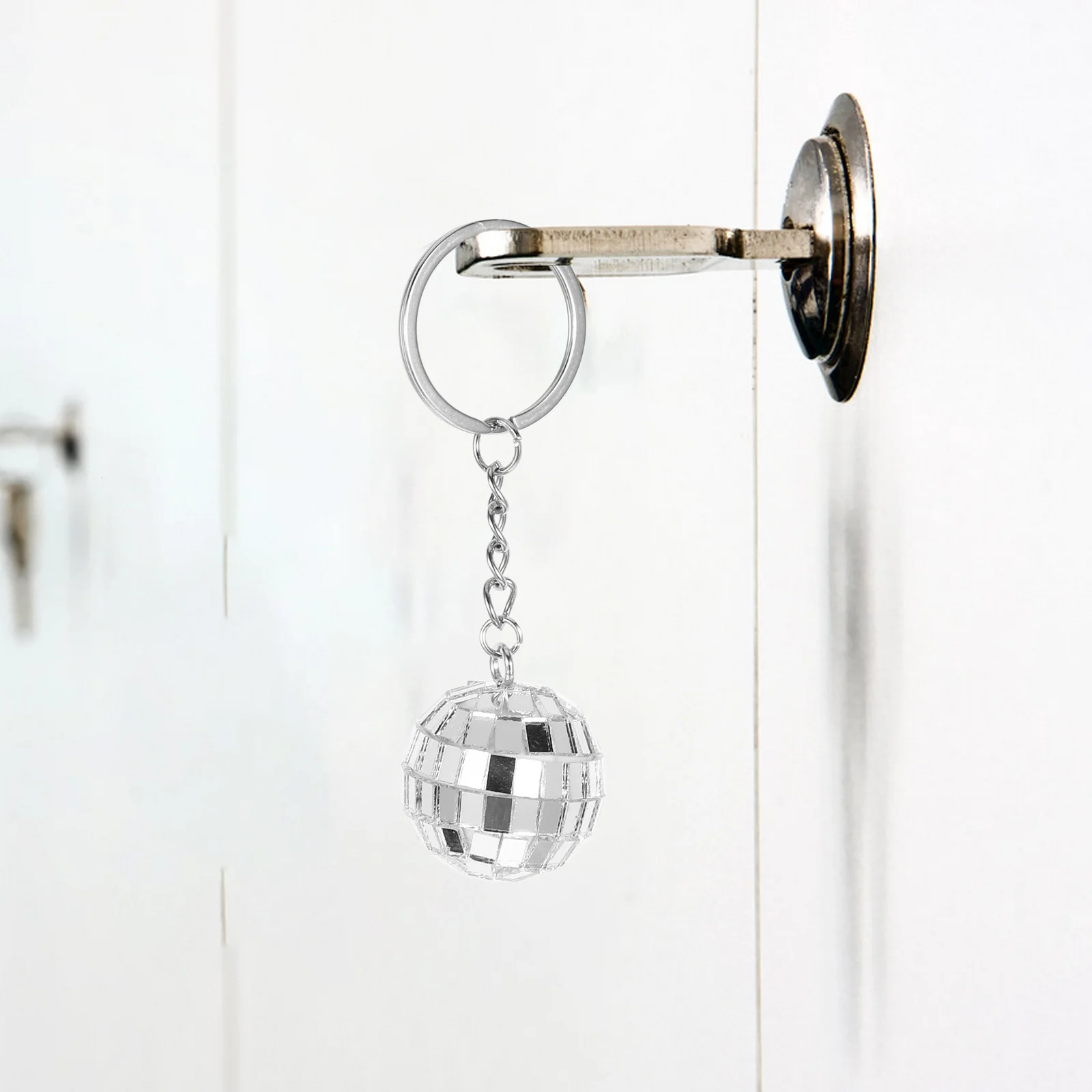 

10Pcs Mirror Disco Ball Keychain Pendant Mini Compact Hanging Bag Pendant Portable Multi-Function Key Chain Ornament