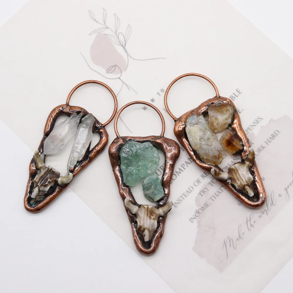 

Vintage Triangle Pendants Irregular Natural Crystal Quartz Gemstone Necklace Pendant for DIY Necklace Jewelry Making Accessories