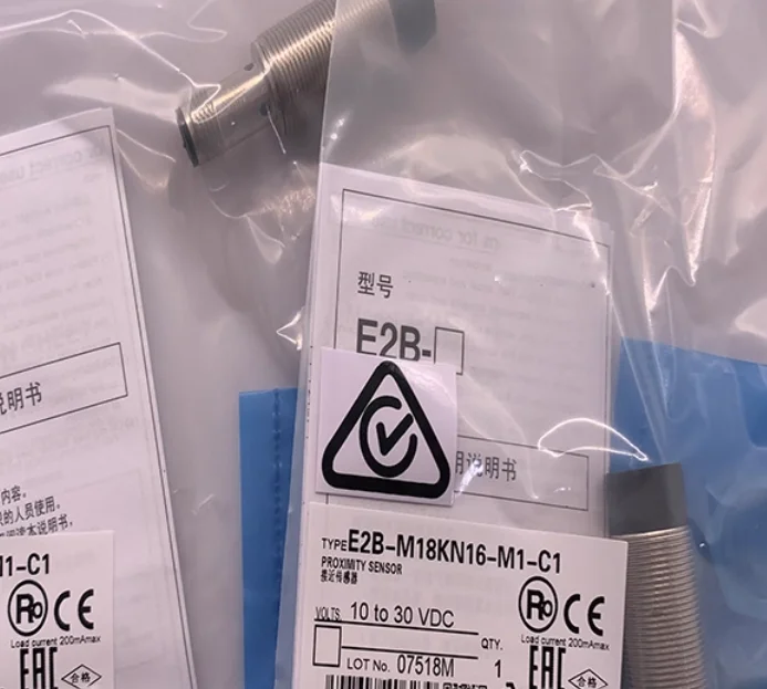 

2pcs New E2B-M18KN16-WP-C1-MNK approach switch