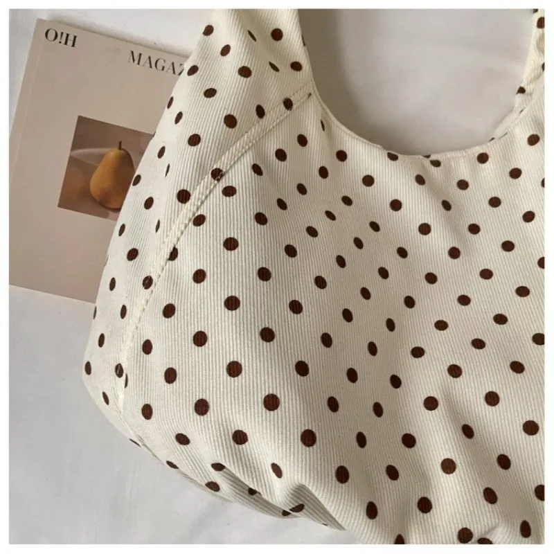 CEEKAY Canvas-Tasche mit Polka-Dot-Muster, Hobo-Stil, breiter Träger, geraffte Falten, vielseitig einsetzbar, für den täglichen Gebrauch, Freizeit, große Kapazität, Damenhandtasche. – Detail 3