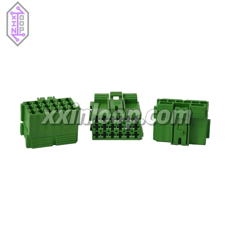 1-967624-3 18-موقف مؤقت الطاقة الصغير موصل سالب الإسكان 5.00 مللي متر الملعب 30 A غير مختوم سلك إلى سلك طاقة السيارات