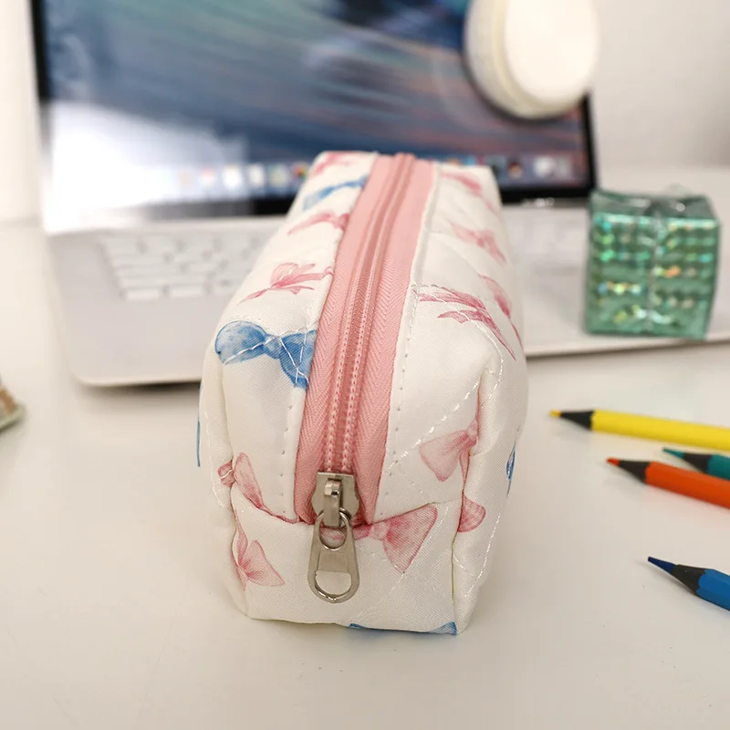 Creative Pencil Case with Flowers & Bow Print, Portable Stationery Storage Bag for School Supplies