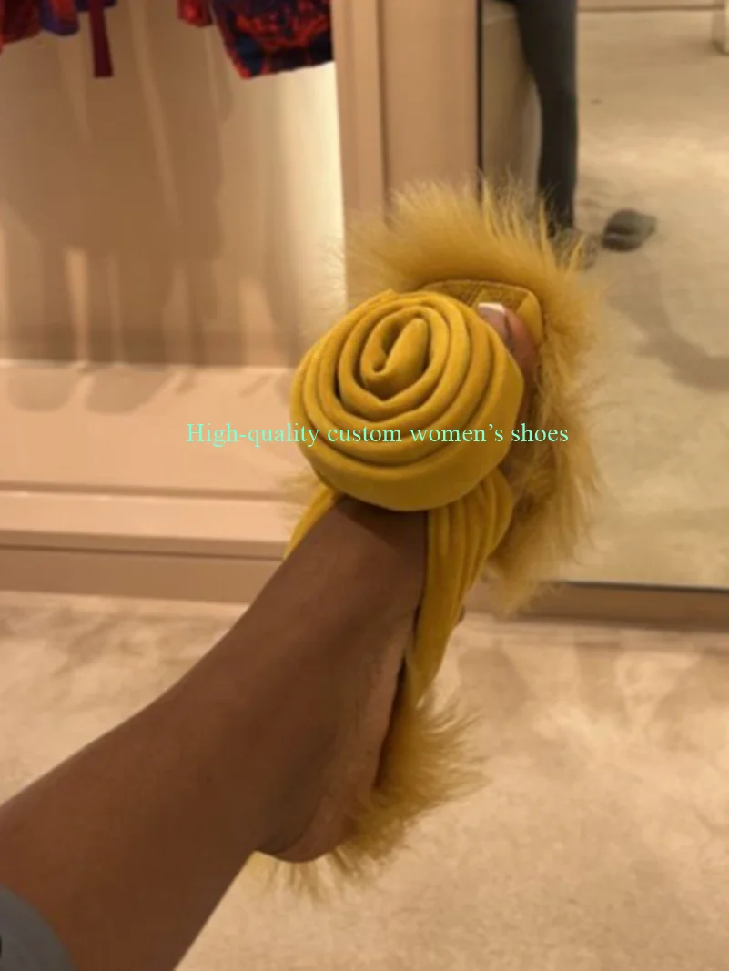 

Square Head Toe Pinching Plush Decoration High-Heeled Sandals Sunflower Color Summer Luxury High Heels Banquet Handmade