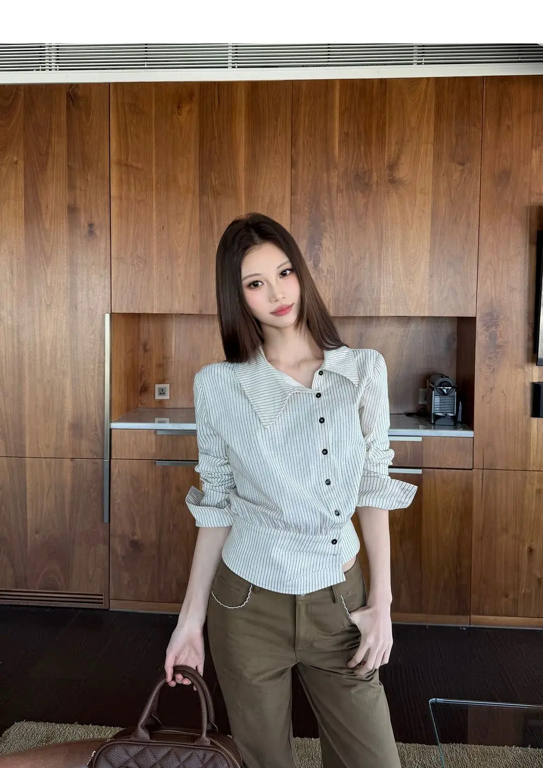 Aesthetic Stripe Harajuku T shirt Women Clothing Korea 2026 New Slim Irregular White Polo Shirt Autumn Punk Crop Top Graphic Tee