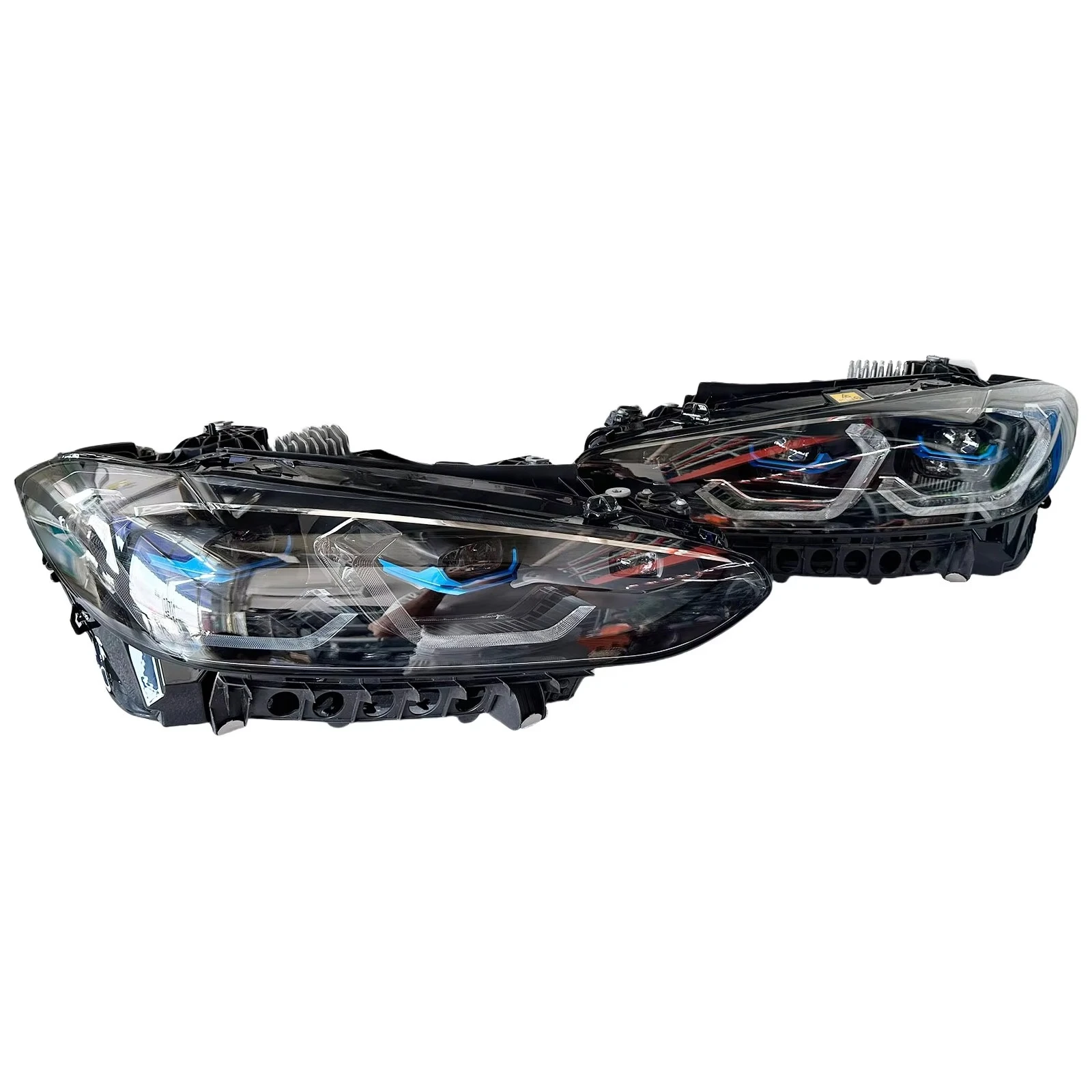 

Suitable for 4 Series G22 G82 Headlights Upgraded Black with Yellow Daytime Running Lights
