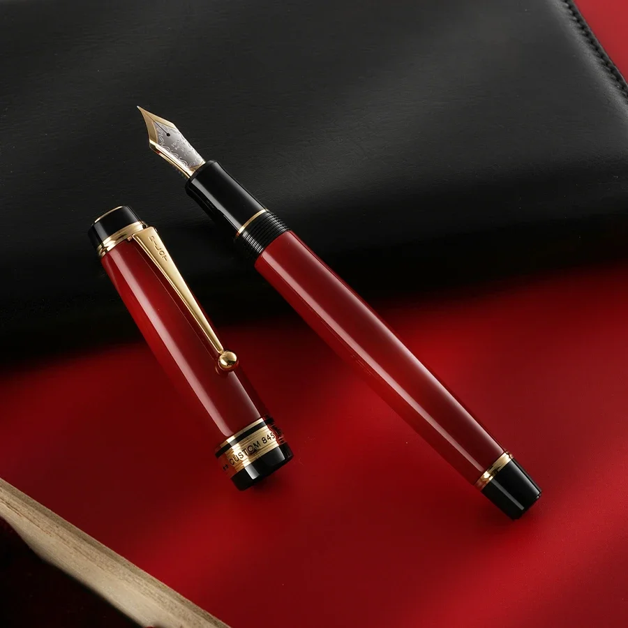 Original PILOT Custom 845 Raw Lacquer Vermilion Black Sophora No. 15 Double Color Point Large 18K Gold Nib Writing Fountain Pen