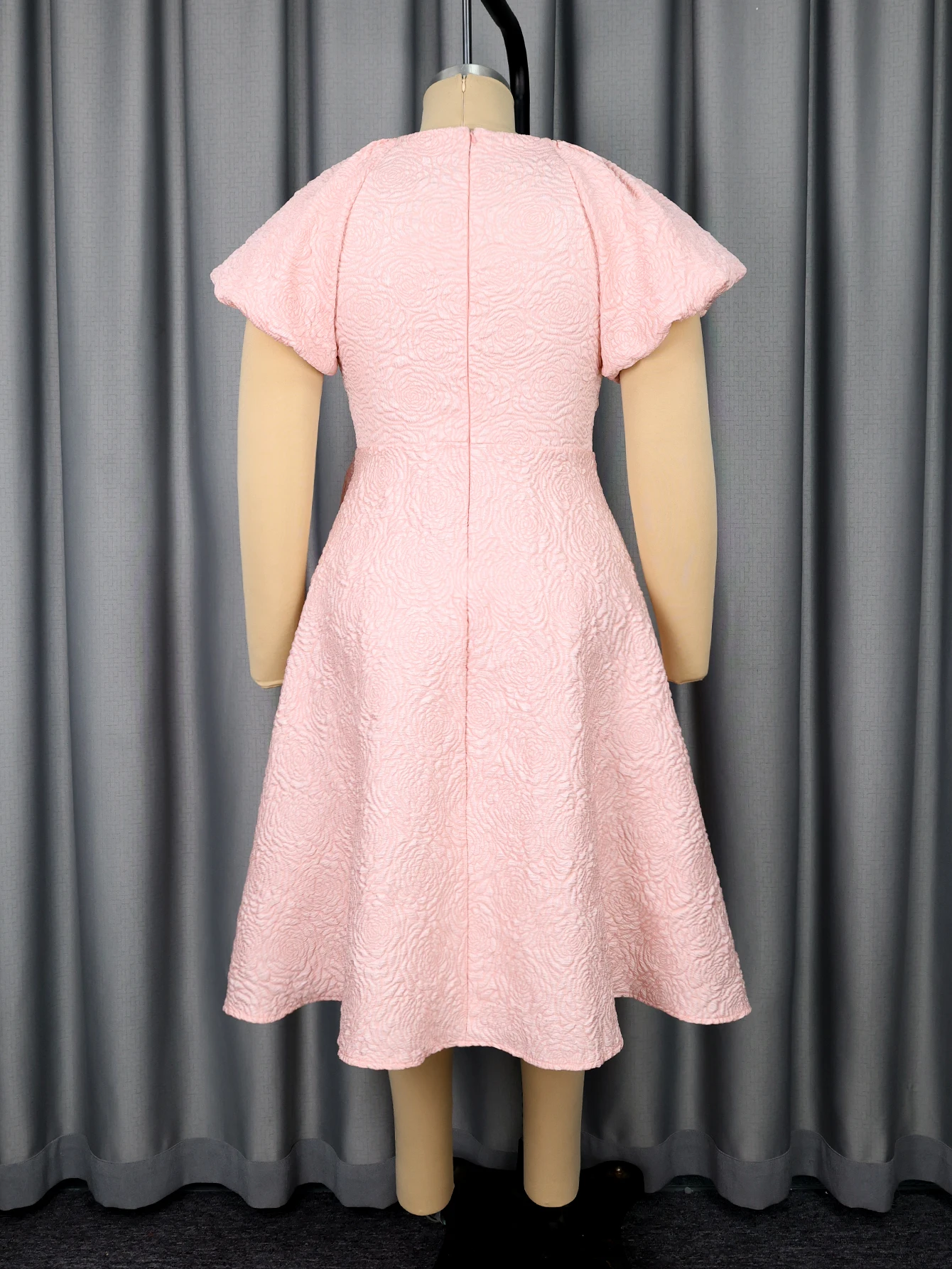 エレガントなピンクのジャカードミディドレス、パフスリーブ、Aライン、3Dフラワー、パーティー、ブライダルシャワー、女性、結婚式のゲスト、ホームカミングパーティーガウン