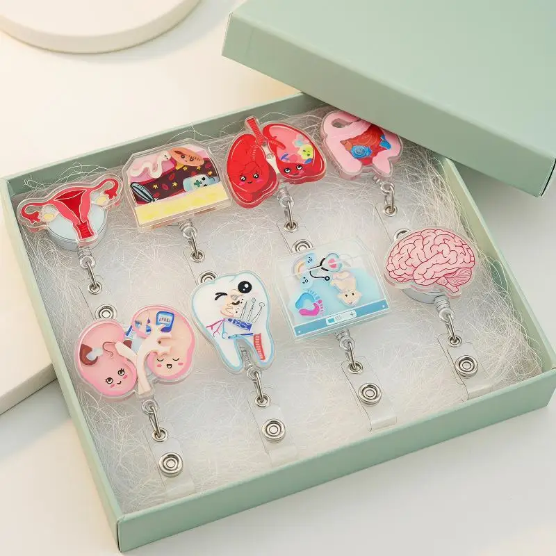 New 1Pcs Design 1 Piece Shaker Acrylic Retractable Nurse Badge Reel Anime Heart Lung Teeth Doctor Name Tag ID Card Holder Clip
