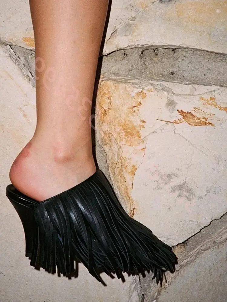 

Black Sexy Ladies Tassel Pumps 2025 Spring New Street Model Catwalk Slip On Stiletto Fashion Women Party 35-43 Casual Slippers