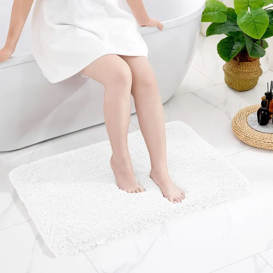 

White Bathroom Rugs 24x36 Non Slip Fluffy Bath Mat for Bathroom Floor Washable Plush Luxury Bath Rug for Tub Soft Shaggy Absorbe