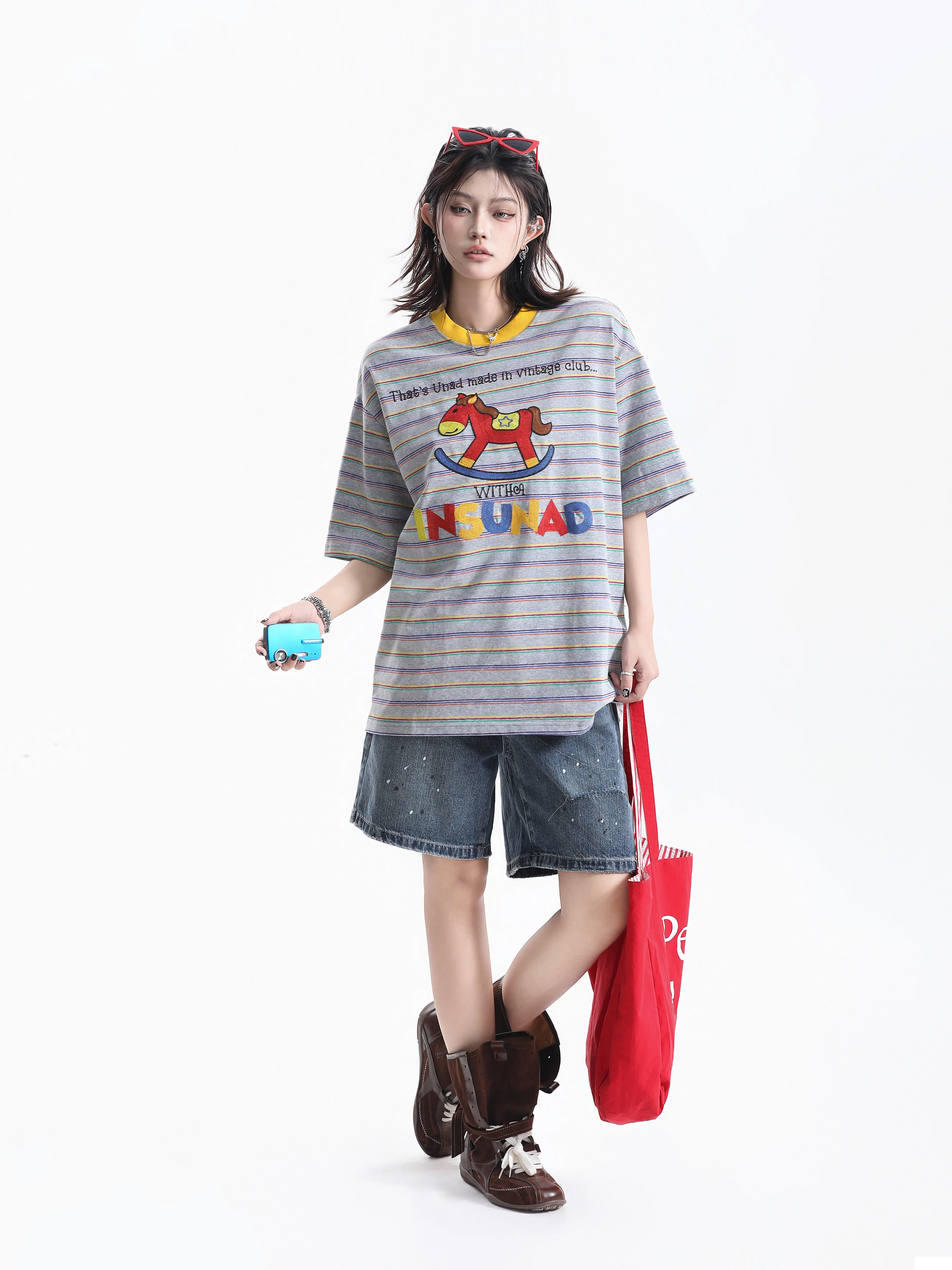 

Casual Style Embroidered Loose Fit Short Sleeve T-Shirt Women's Vintage American Style Wood Motif Top by Smallqiuqiu