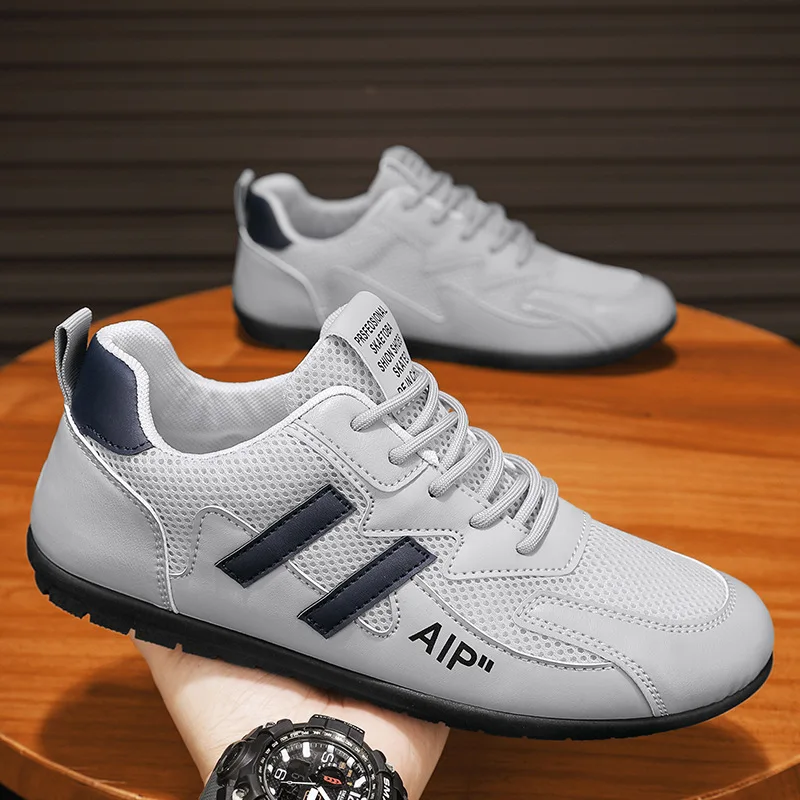 round-toed soft-soled shoes Men's lightweight driving shoes Comfortable anti-slip low-top shoes Lightweight large-sized Sneakers