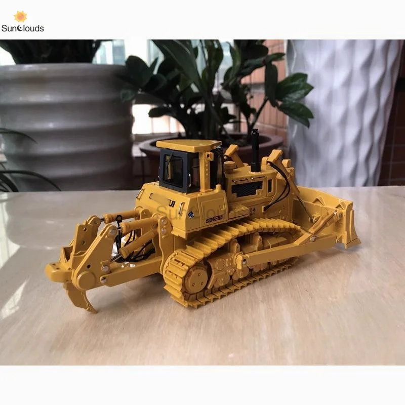 For SHANTUI SD52-5 Bulldozer Model Alloy 1:35 Scale Die Cast Model Toy Car & Collection Gift & Display & Souvenir Ornaments