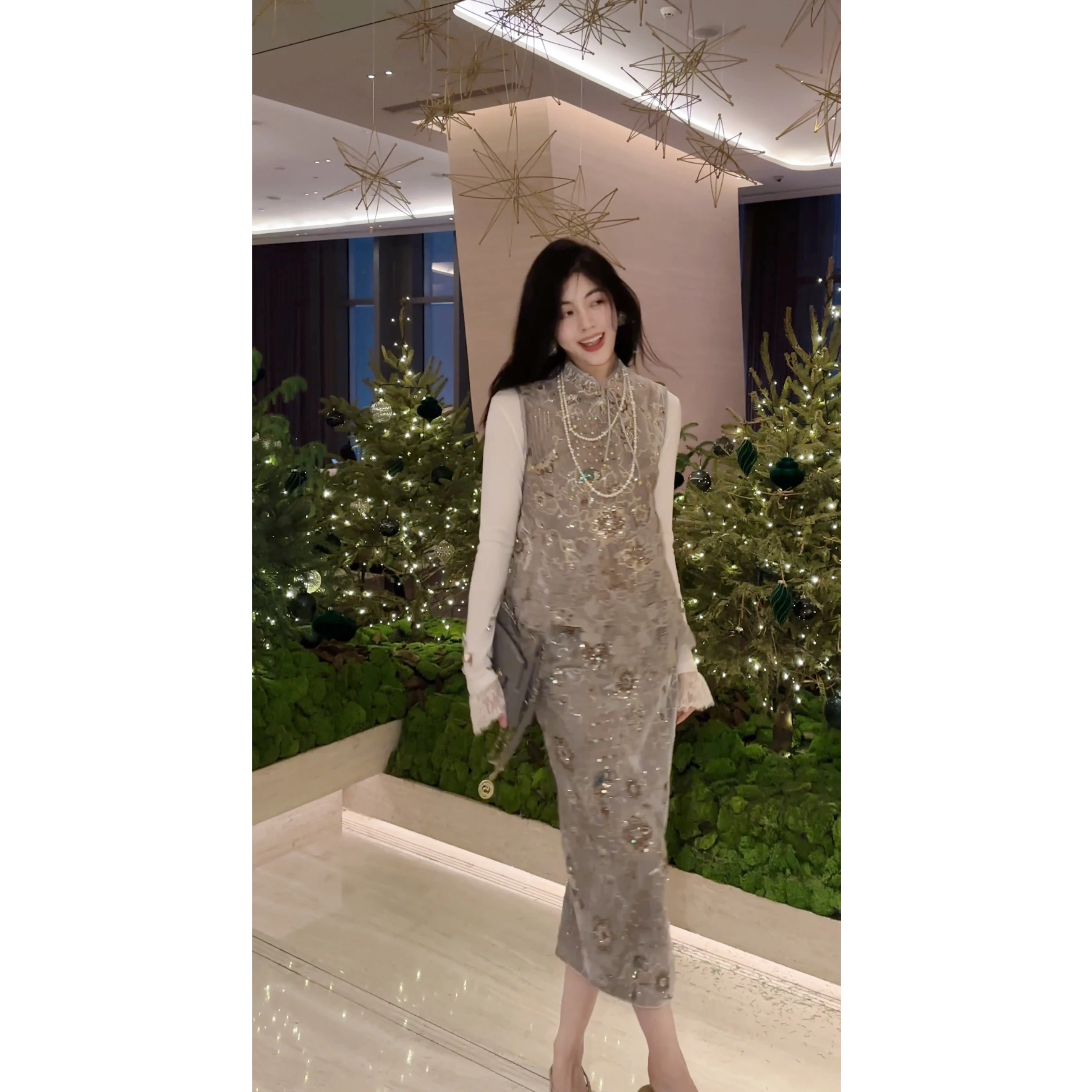 

Embroidered Sequin Vest And Skirt Set New Chinese Sle Heavy Work Embroidery f Skirt Set for Women Spring 2026