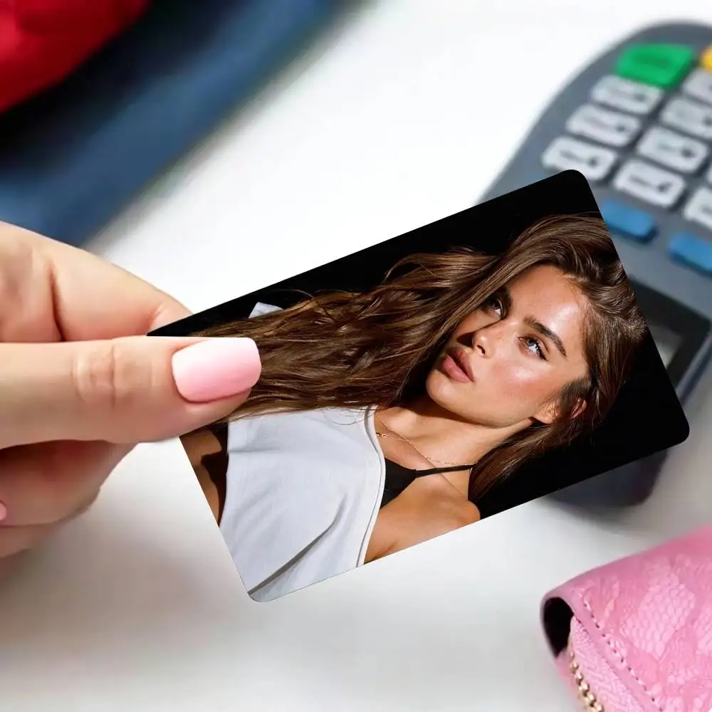 Israeli Pop Star Noa Kirel 4pcs 1Set Card Stickers Small Waterproof Chip 4PCS Card Sticker Anti-Scratch