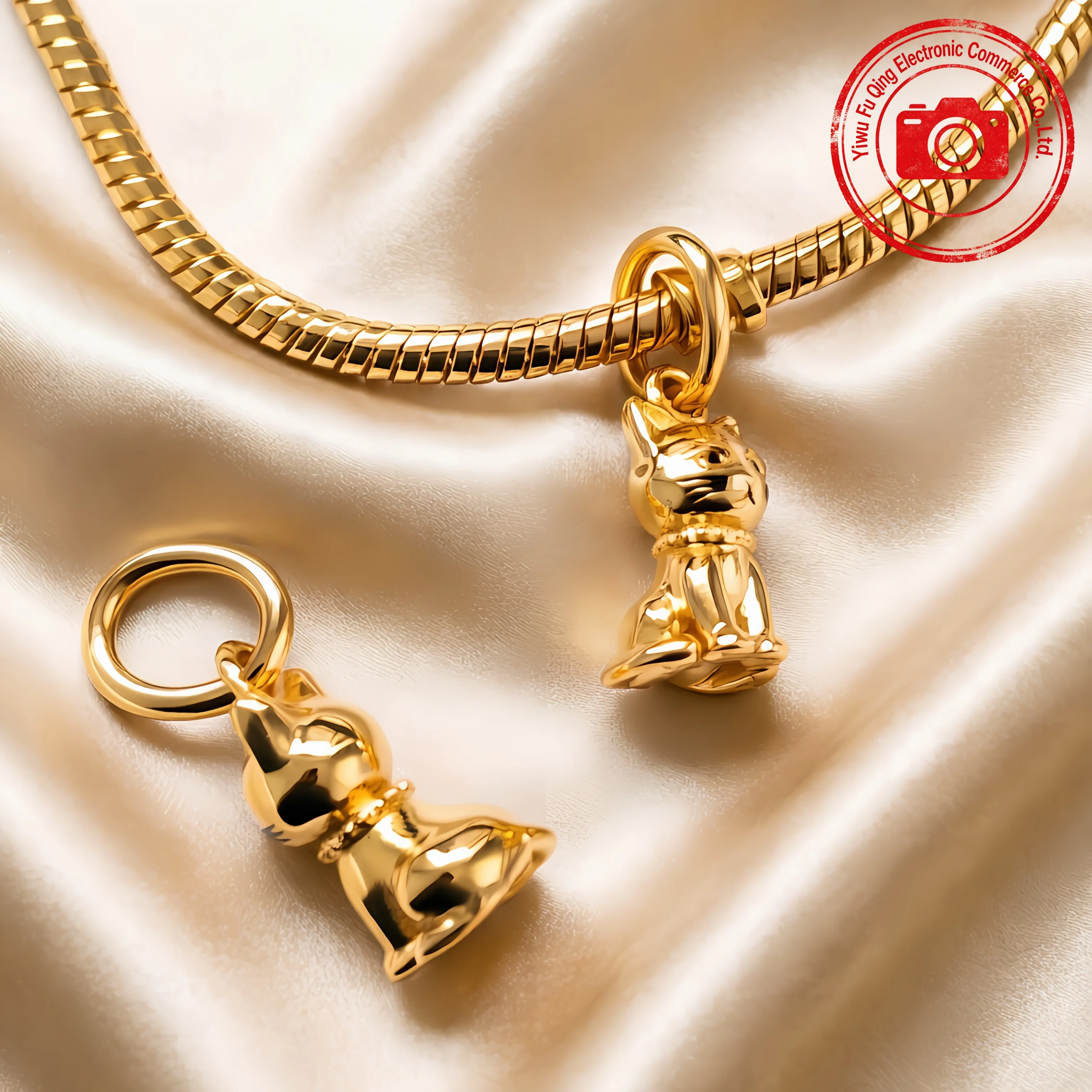 Hot Sale Golden Pet Charms DIY Women Jewelry Gifts Sparkling Pet Paw Print Pet Dog & Pet Cat Beads Fit Original Snake Bracelets