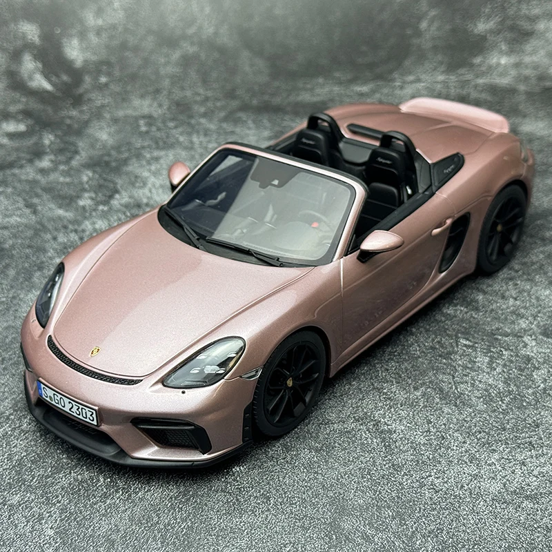 GT Spirit 1:18 PORSCHE 718 SPYDER PORSCHE Convertible resin car model Static decoration sports car Birthday gift collection