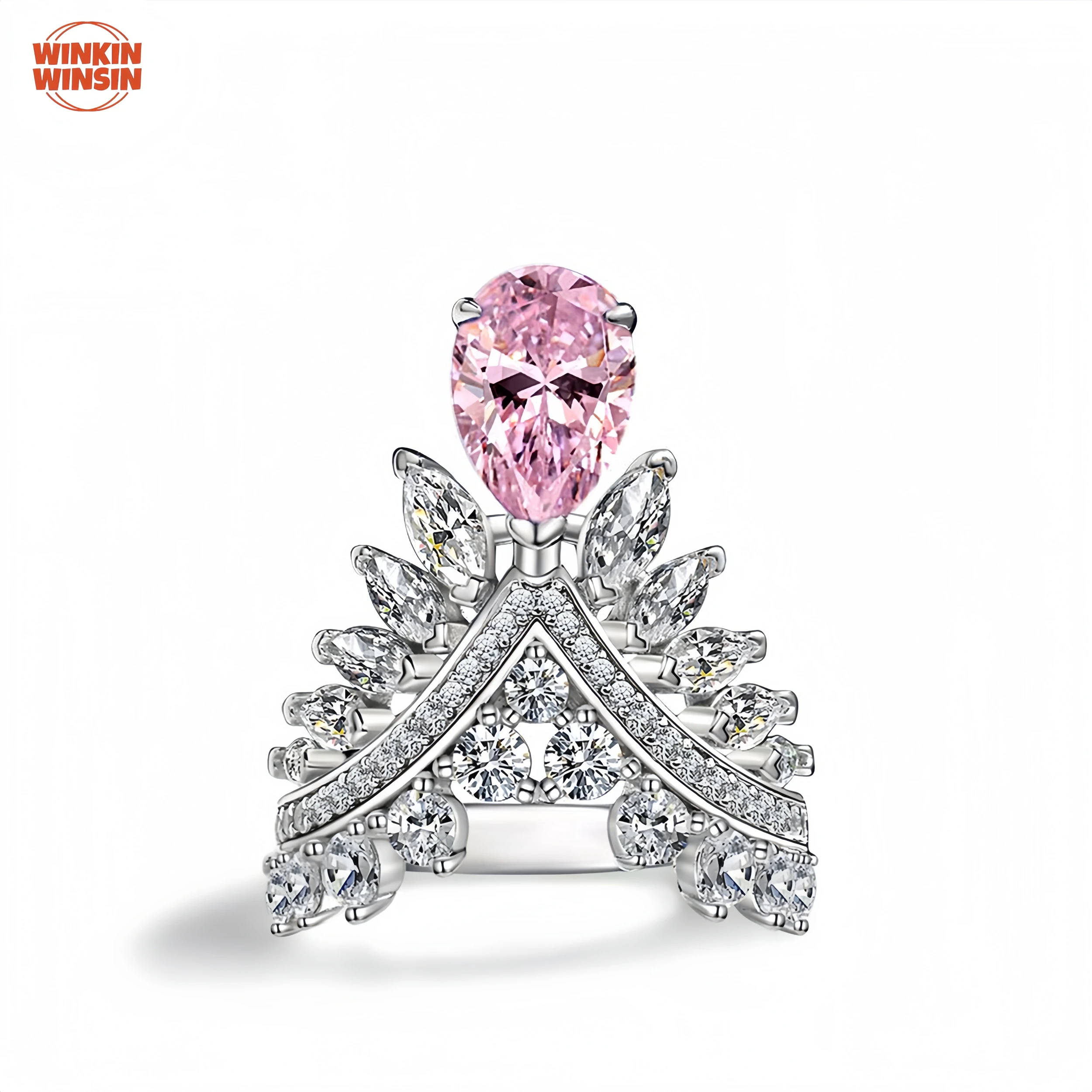 

Winkin Winsin 2ct Pear-shaped 7*10 Feather Crown High-grade High-Carbon Diamond Pink S925 Silver Ring