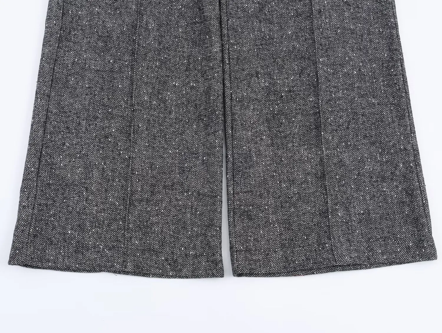 ملابس نسائية جديدة لعام 2025: بنطال عصري عالي الخصر واسع الساق على الطراز الأوروبي والأمريكي مع لمسة نهائية لامعة