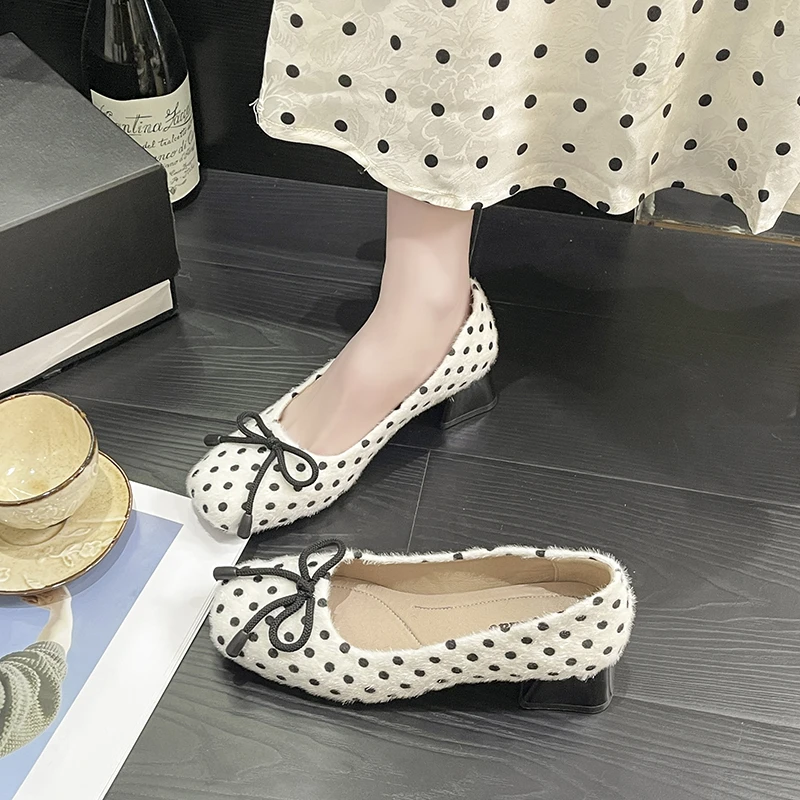 Inside Heightened French Leopard Print Shallow Mouth Retro Single Shoes 2026 Autumn New Soft Sole Versatile Women's Shoes