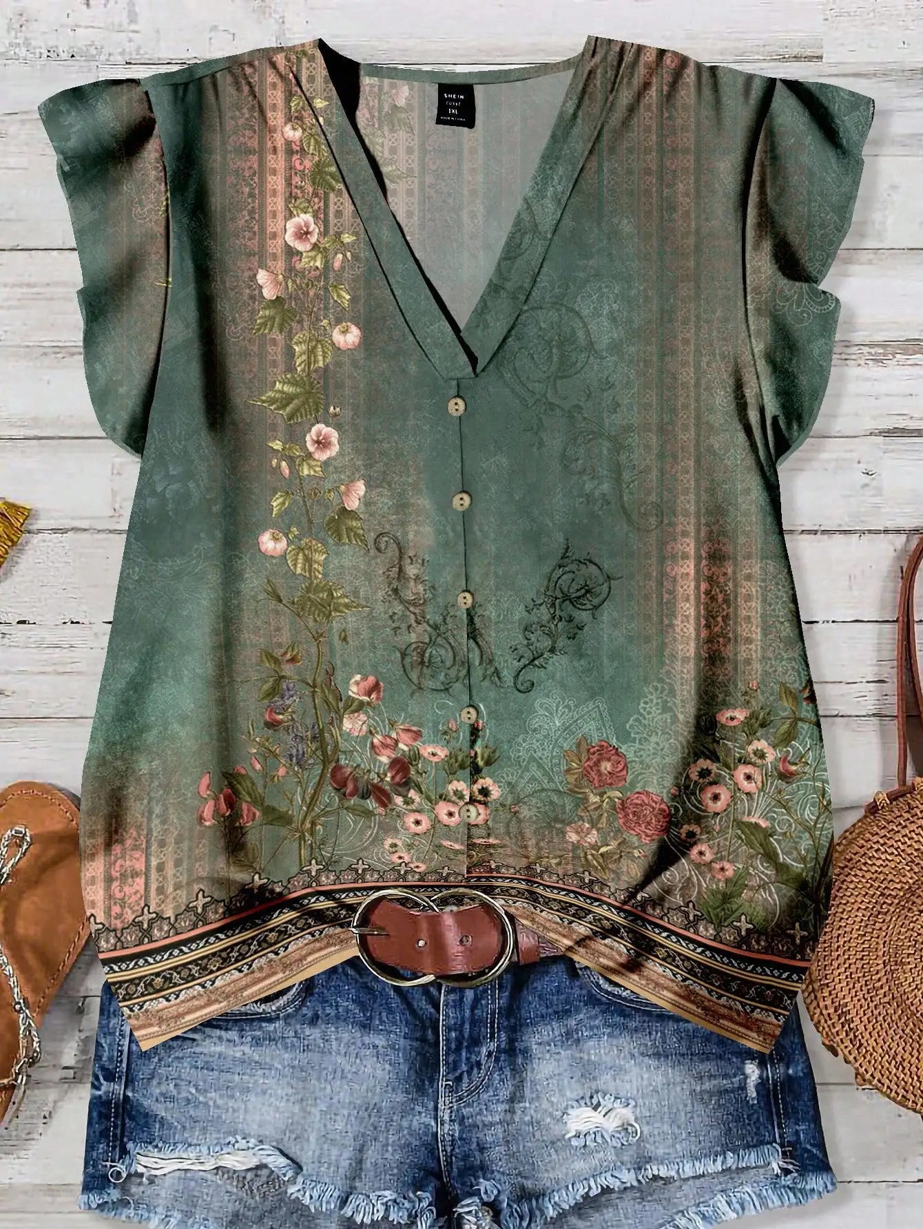 

Женская блузка больших размеров с V-образным вырезом, свободного кроя, с цветочным принтом, летняя, повседневная, для отпуска