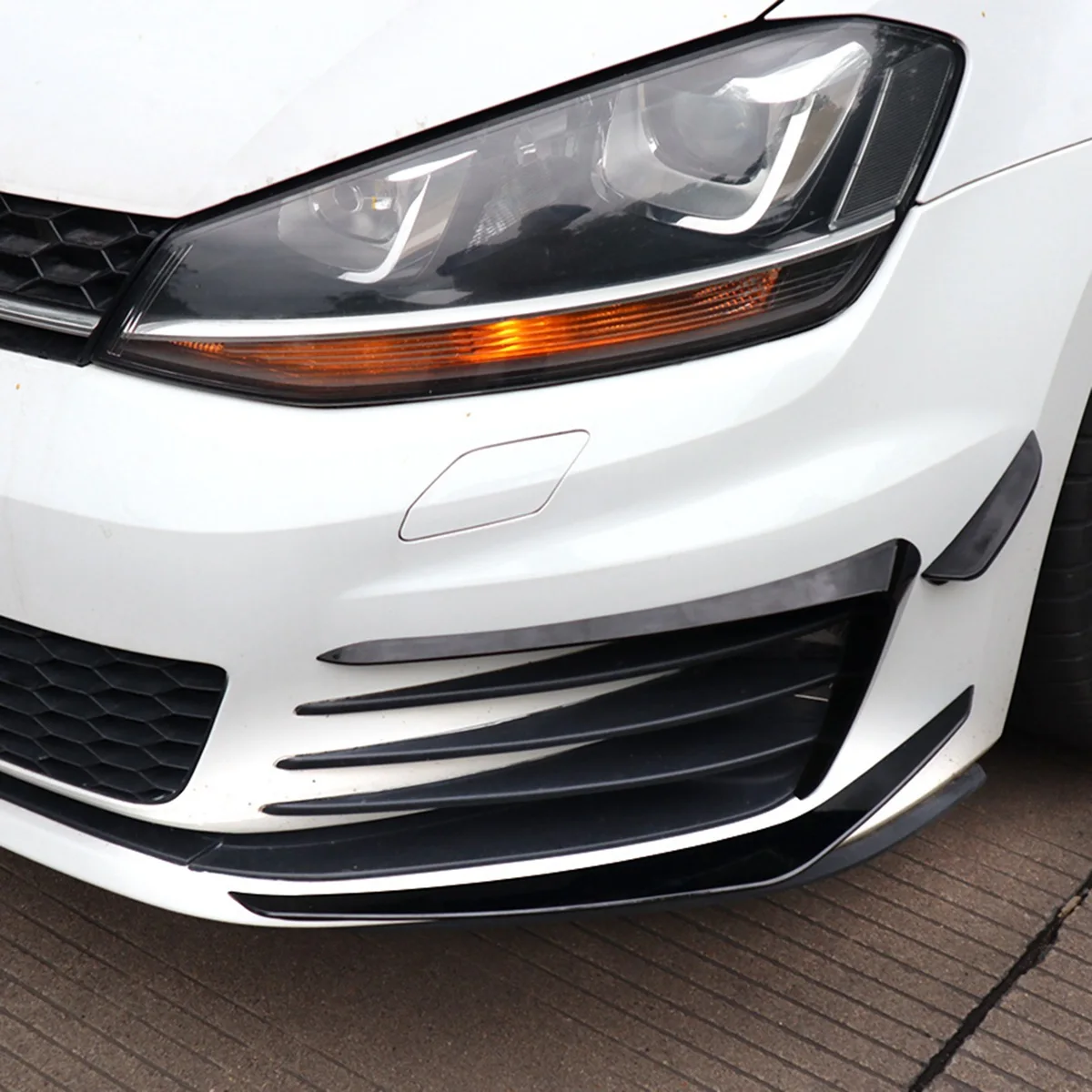 1 Pair Car Front Bumper Spoiler Splitter Cover Fog Light Splitter Trim for Golf 7 Golf MK7 2013-2016 Side Knife