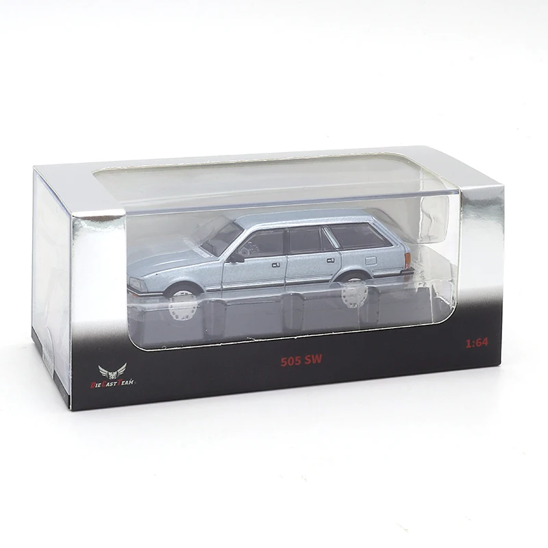 DCT 1:64 Peugeot 505SW(1986) Ice Blue 64 Alloy Simulation Car Model Static Decoration