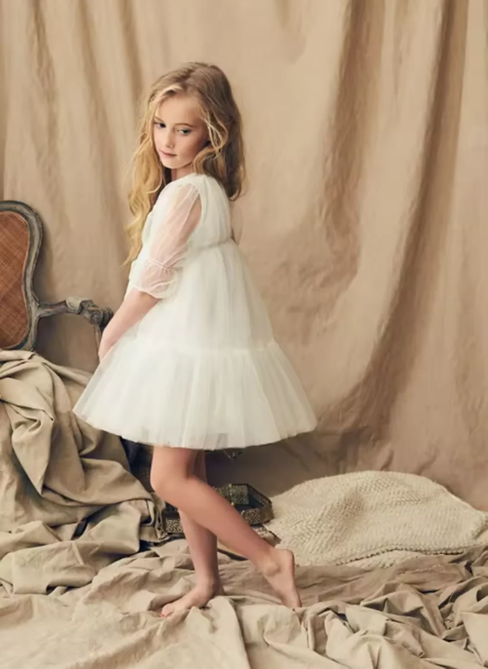 

Kids Flower Girl Dress Lovely Princess Ball Gown with Fluffy Tulle Skirt for First Communion Birthday Party Evening Outfit