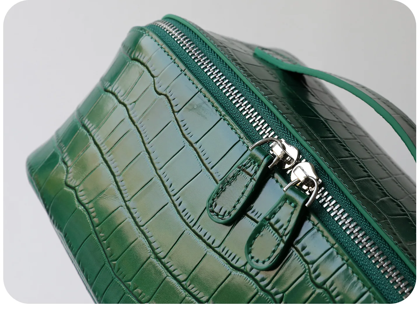 Waschtasche aus echtem Leder mit Krokodilstruktur, großes Fassungsvermögen, Reise-Kosmetik- und Toilettenartikel-Organizer, Damentasche, Make-up-Tasche, Luxustasche – Detail 7