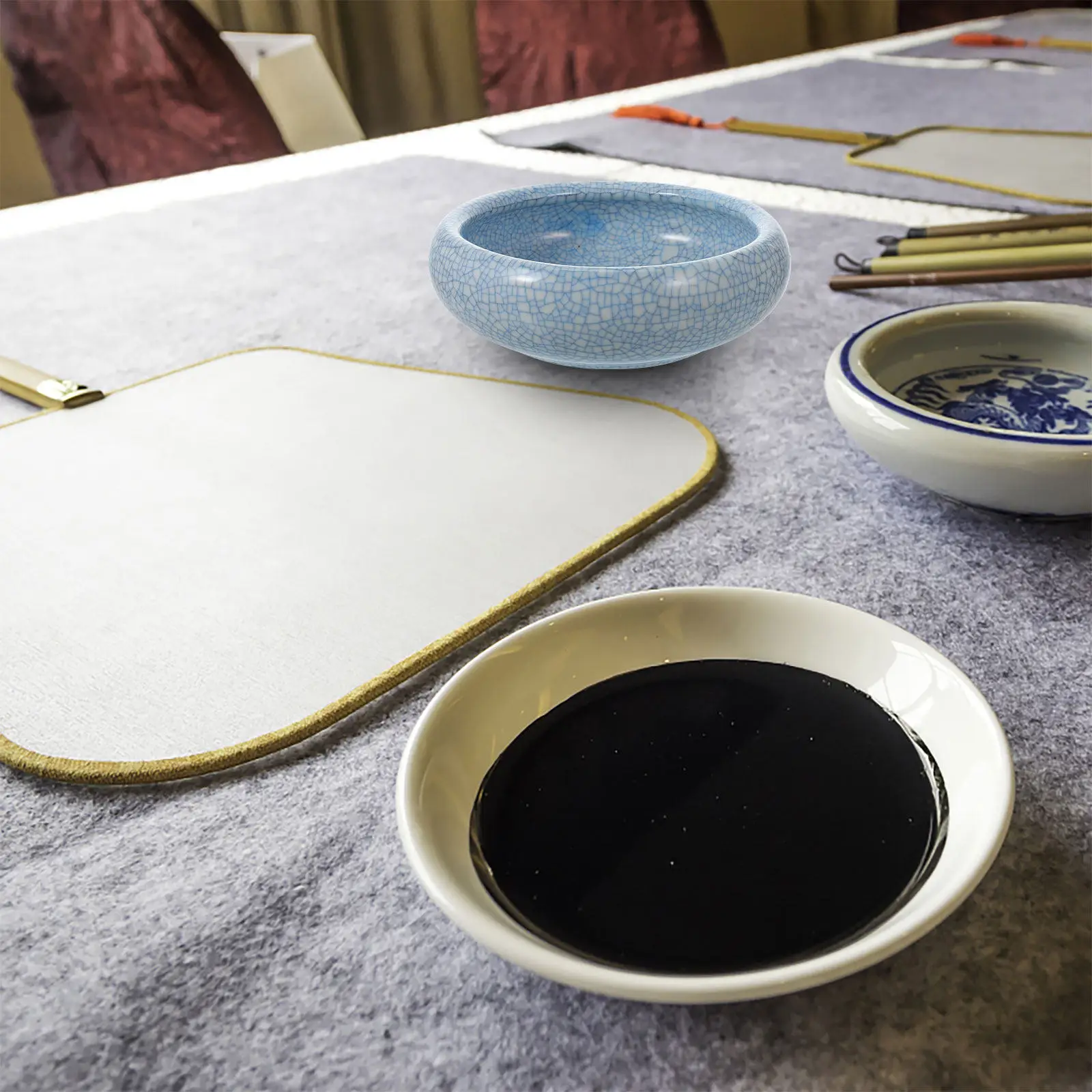 Ink Brush Washer Ceramic Porcelain Design for Chinese Calligraphy Students Easy Clean Portable Lightweight Art Supply Ink Brush