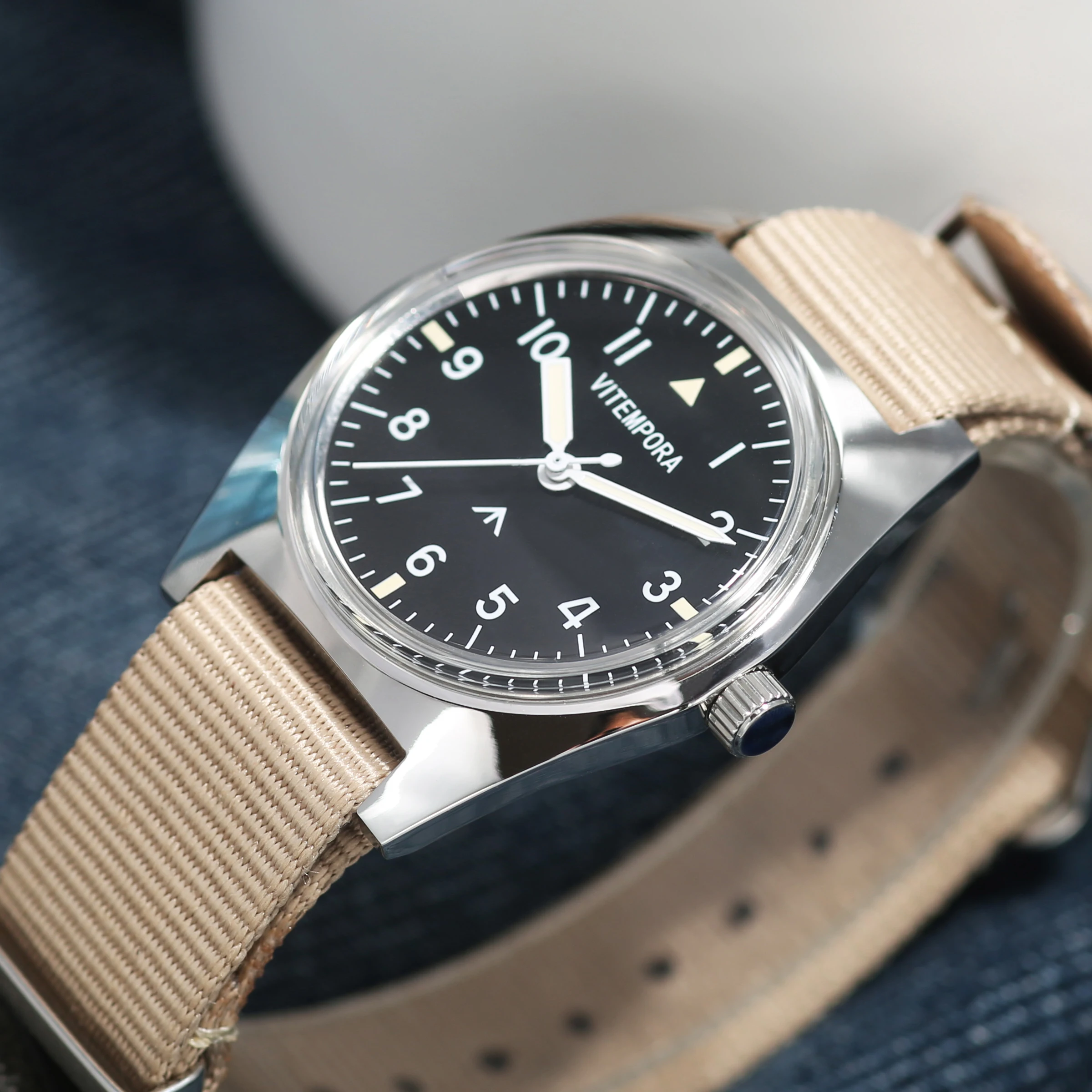 

Men's Manual Mechanical Movement Pilot Watch 36mm Retro Small Dial Stainless Steel Waterproof Wristwatch for Men