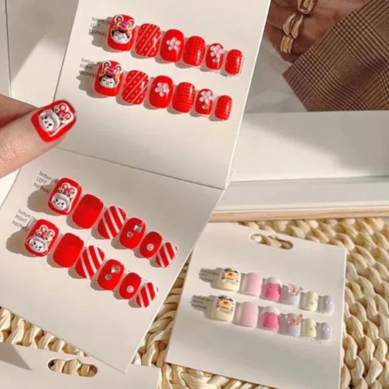 12Pcs/set Lion Dance Children New Year False Nails Red Pink Color Short Square Shaped Cartoon Fake Nails Chinese New Year